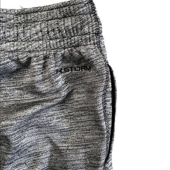 UNDER ARMOUR Cold Gear gray wide leg sweatpants size medium - Picture 3 of 6